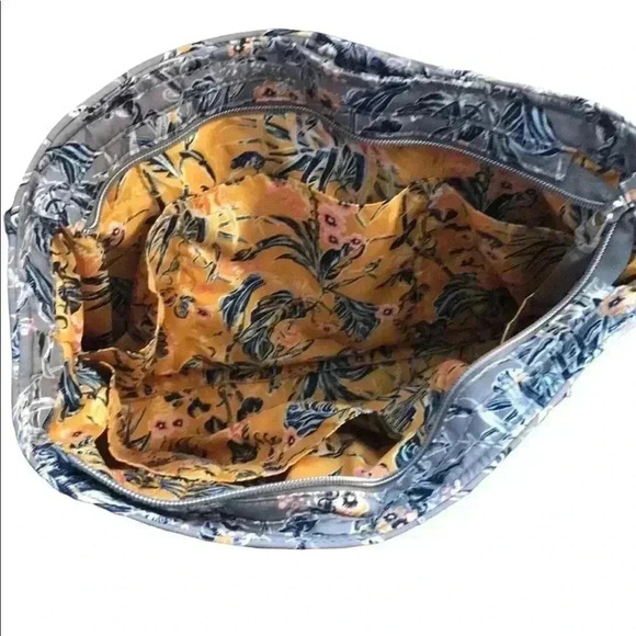 EUC 🔥Vera Bradley Small Tote Bag, Performance Twill in Rain Forest Toile - Picture 8 of 13